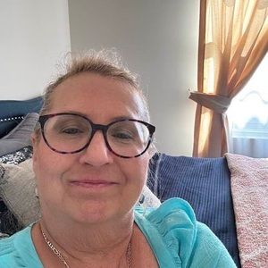 Meet your Posher, Linda